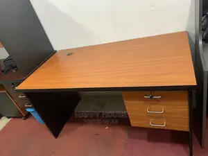 Office Table (1.4 Meters)