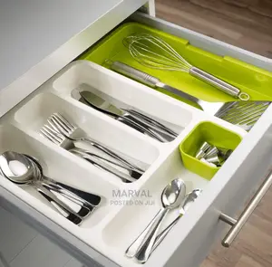 Expandable Cutlery Tray