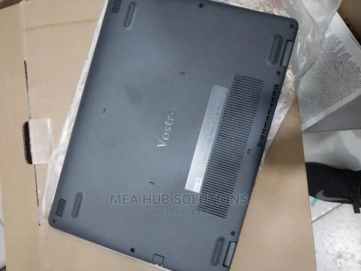 New Laptop Dell Vostro 3400 4GB Intel Core I3 HDD 1T