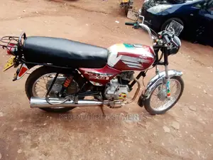 Bajaj Boxer 2011 Red