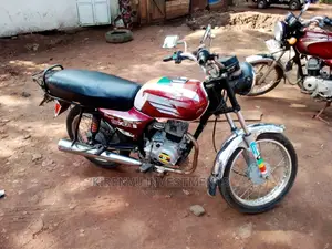 Bajaj Boxer 2011 Red