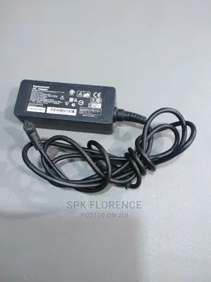 Replacement AC Adapter 19V