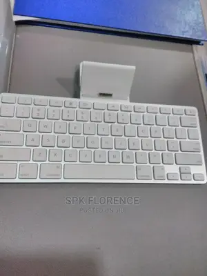 Apple Keyboard