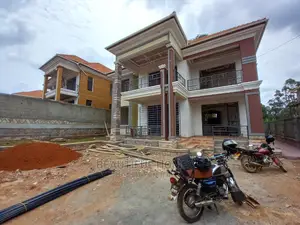 Furnished 6bdrm House in Kisaasi, Central Division for Sale