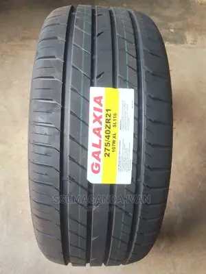 275/40r21brand New Tires