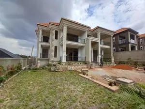 Furnished 6bdrm Mansion in Kisaasi Upscale, Central Division for Sale
