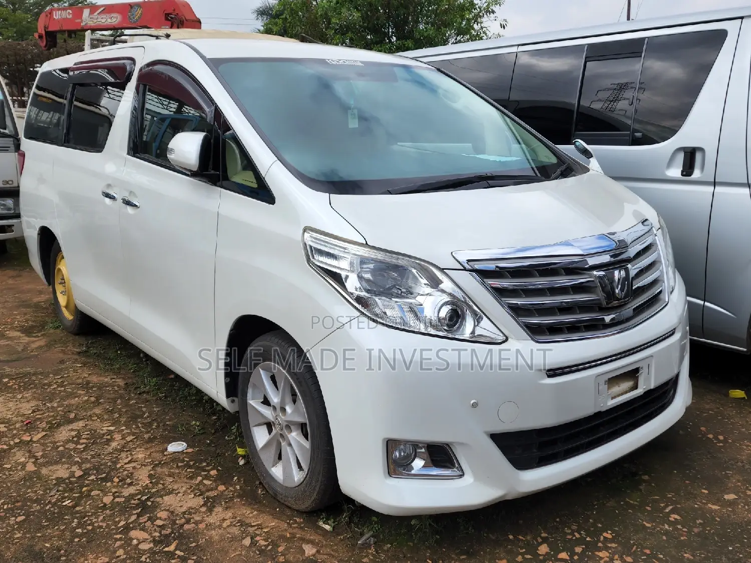 Toyota Alphard 2014 White