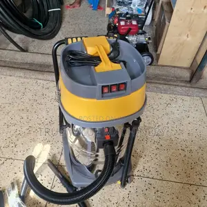 Vacuum Cleaner Wet and Dry
