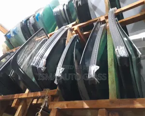 Auto WINDSCREEN Glass