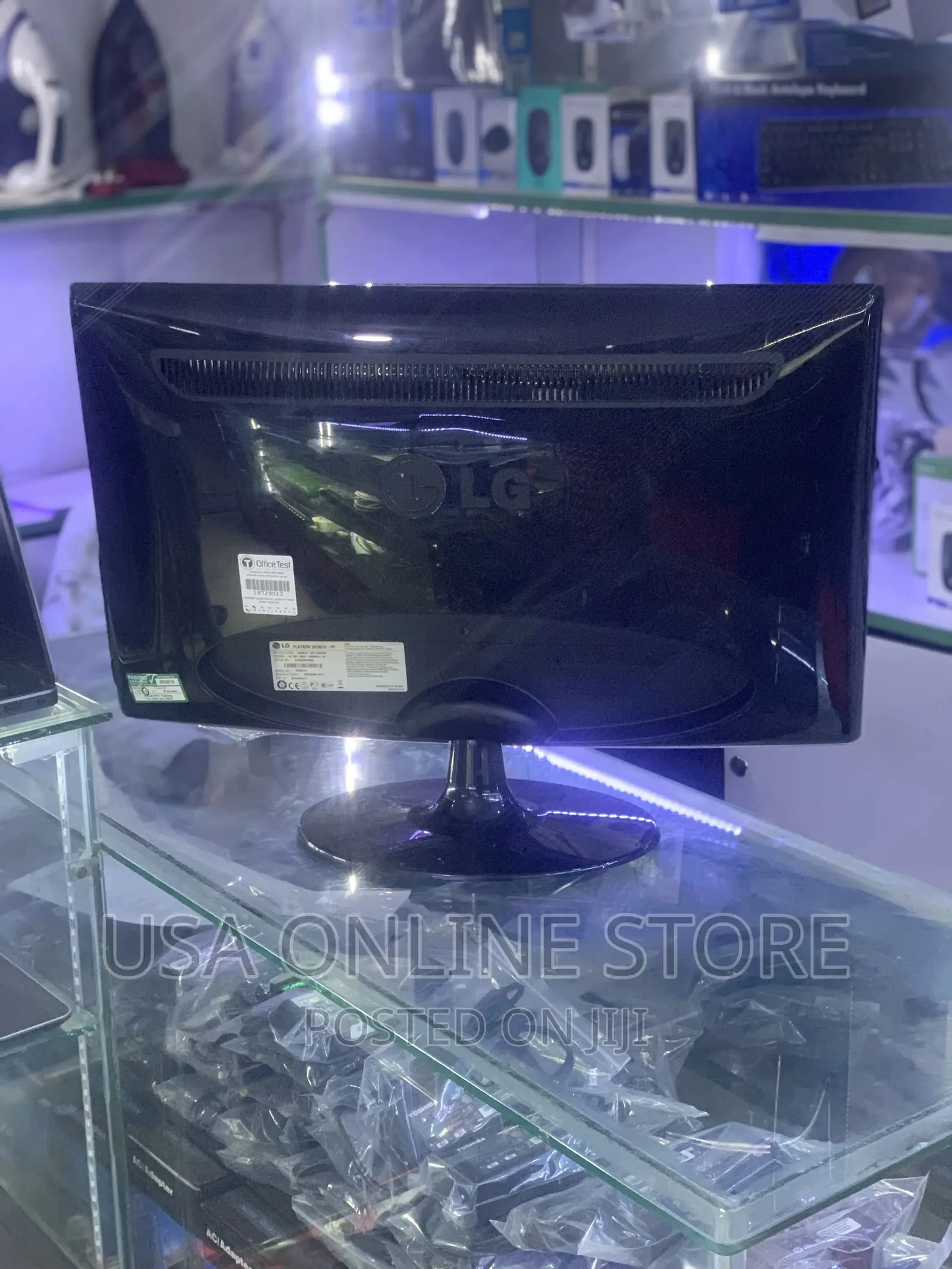 24 LG Monitor