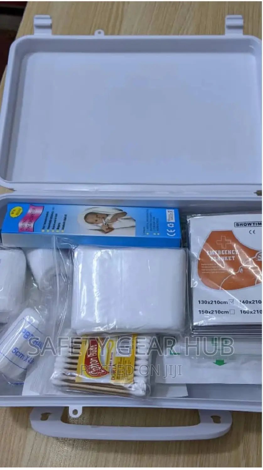 First Aid Kit (12 People)