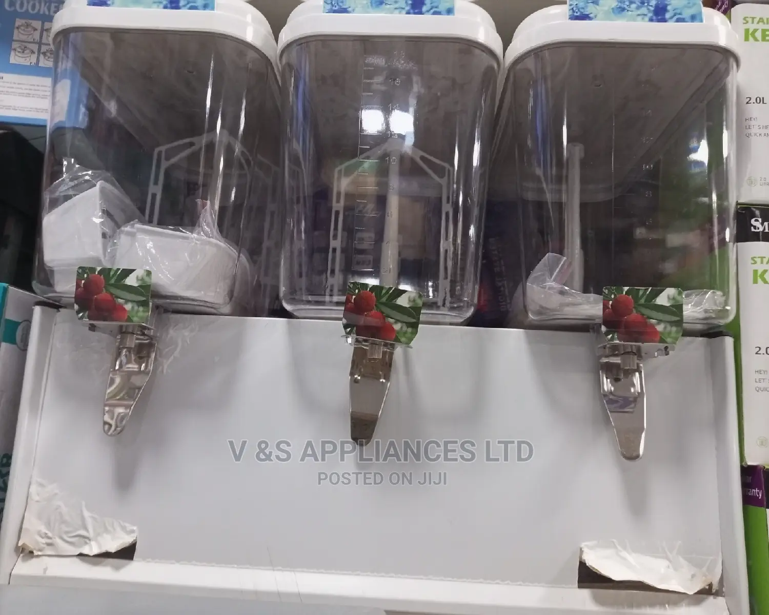ADH Juice Dispenser