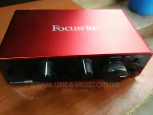 Sacarlett 2i2 Focusrite Third Generation 18-In,20-Out Usb