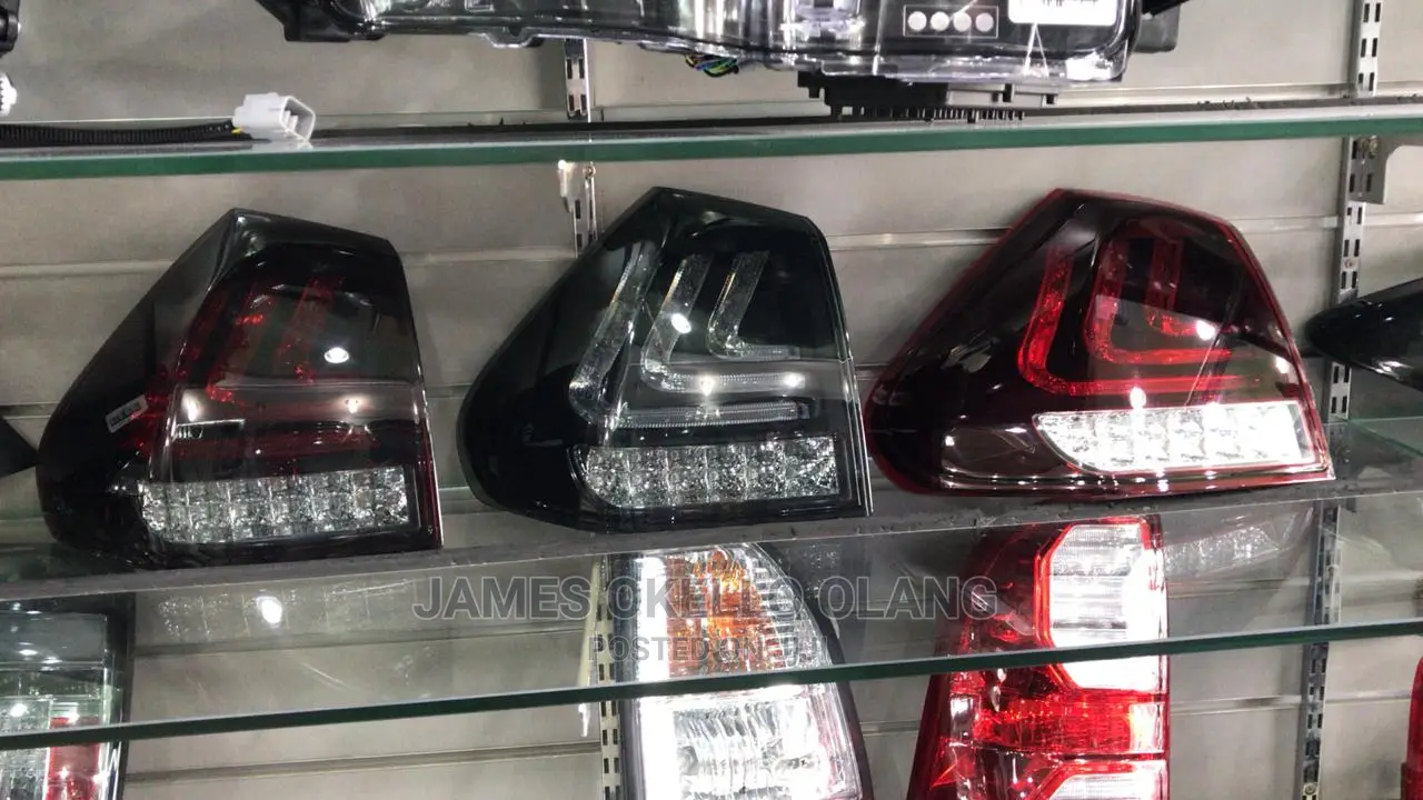 Kawundu Harrier Tail Light
