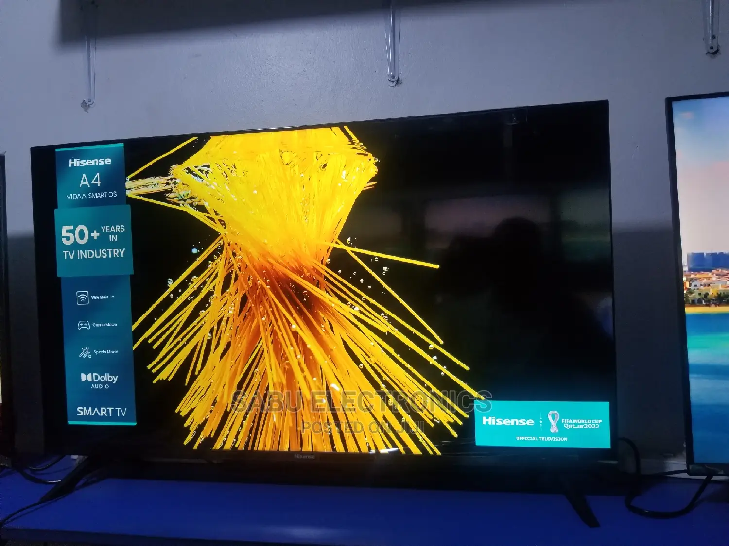 40 Inch Digital/Smart Tv-Frameless