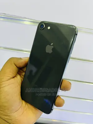Apple iPhone 8 64 GB Black