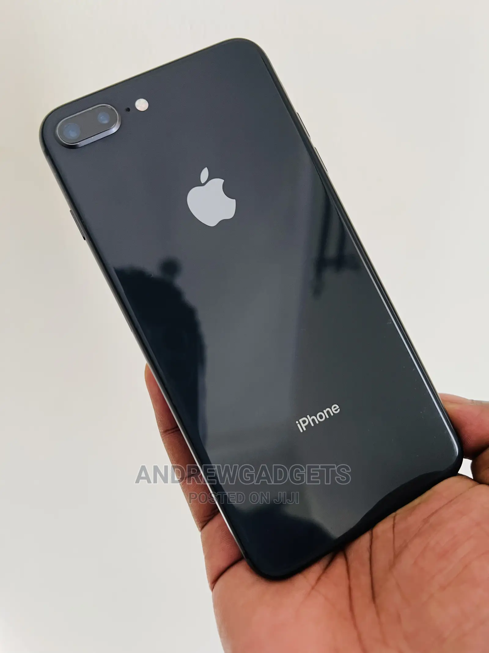 Apple iPhone 8 Plus 64 GB Black