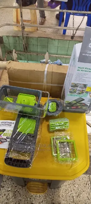 Manual Vegetable Chopper.