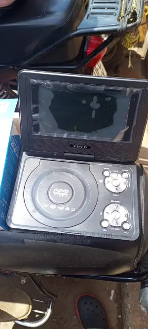 Portable Dvd With Led Screen.