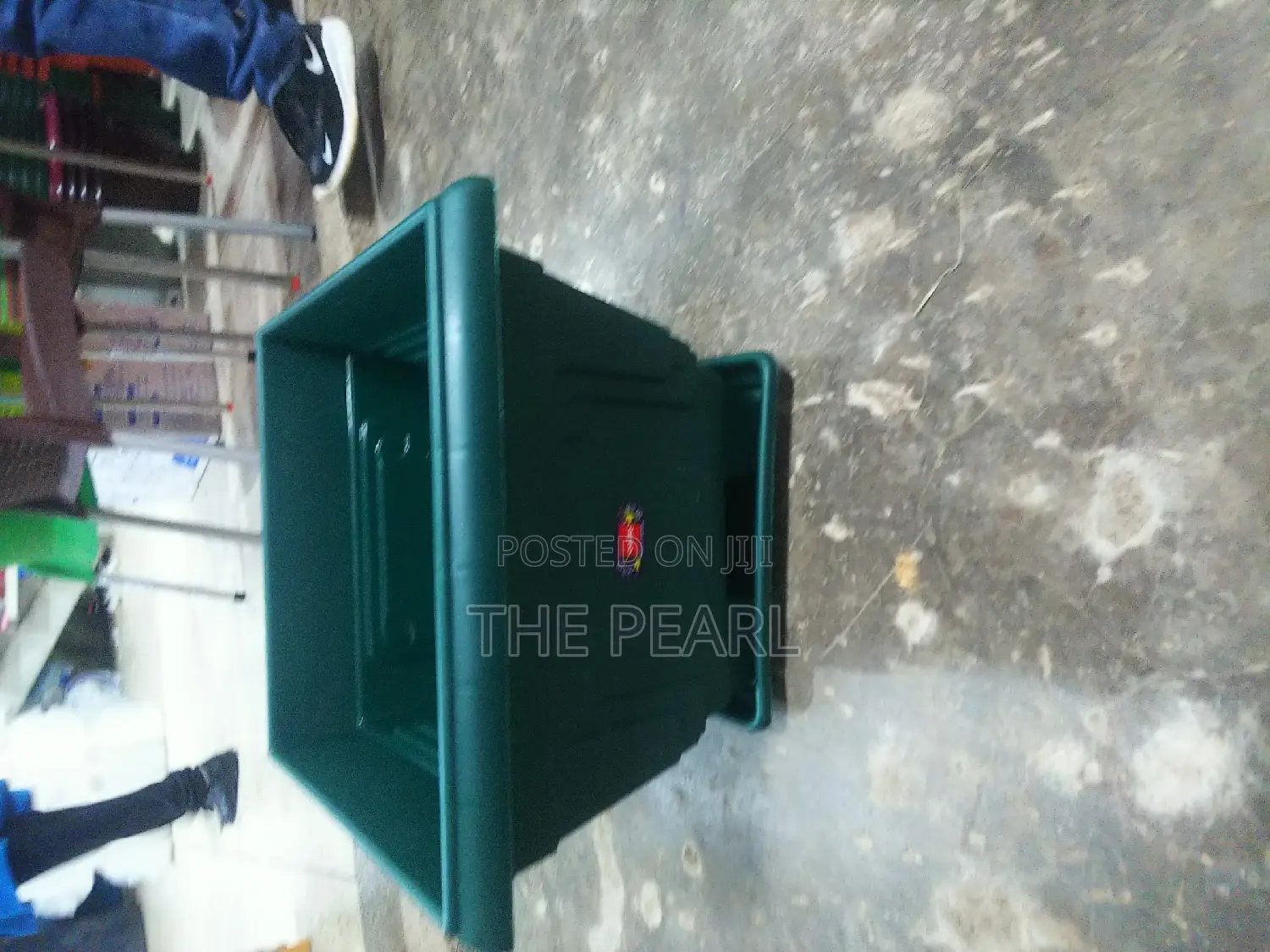 20litres Squared Plastic Flower Pot