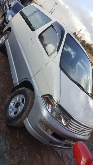 Toyota Regius Van 1996 Gray