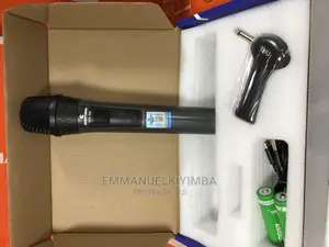 AK Free Power Wireless Michrophone