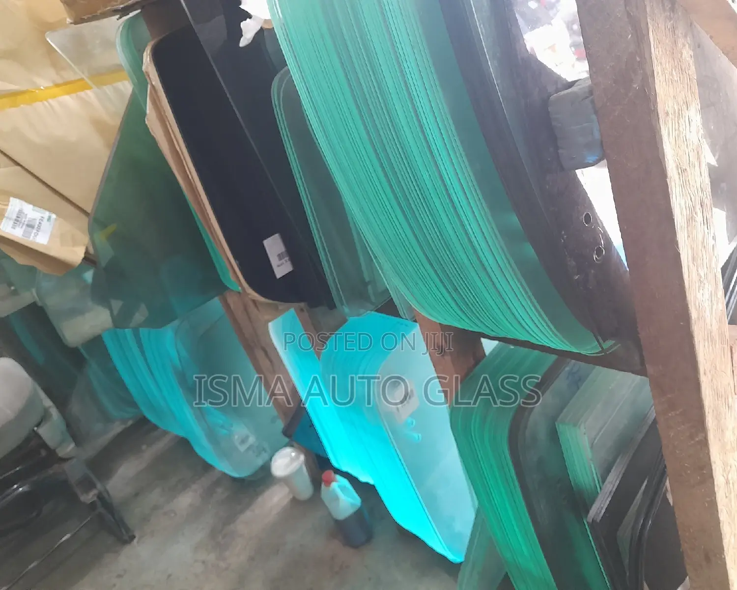 Windscreen Glasses and Rear Boot Glasses