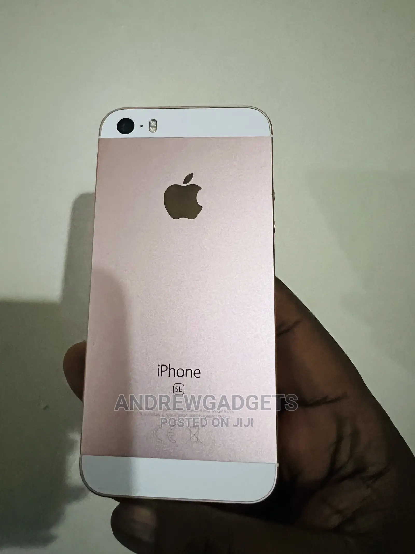 Apple iPhone SE 32 GB Rose Gold