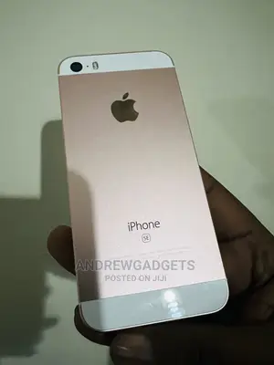 Apple iPhone SE 32 GB Rose Gold