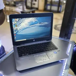 Laptop HP EliteBook 820 G3 8GB Intel Core I5 HDD 500GB