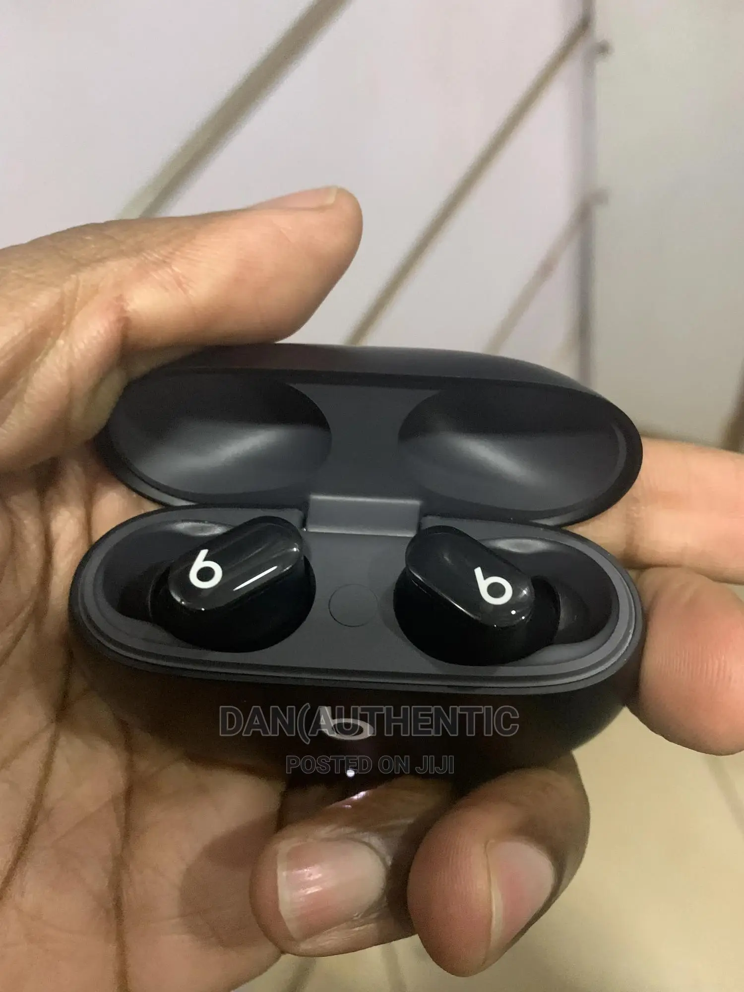 Beats Studio Buds