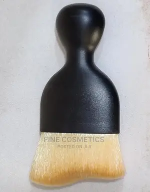 Hot Selling Short Single Black Handle Makeup Brush Premium.