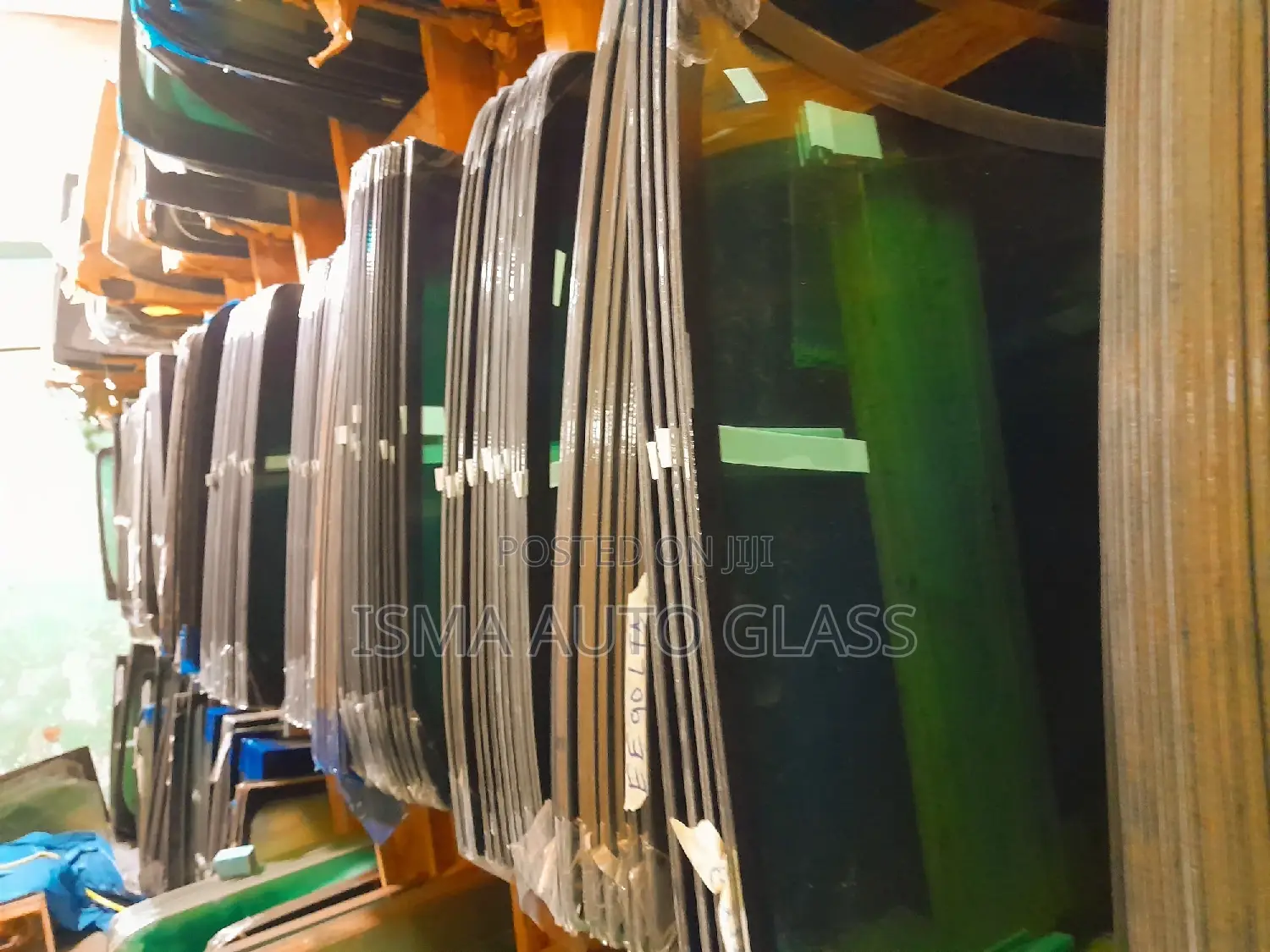 Auto CAR WINDSCREEN Glass