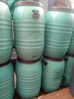 Water Drum 240 Liters, Green