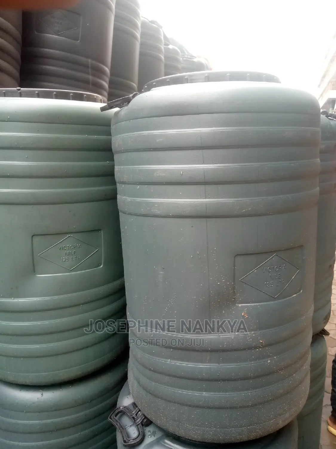 Water Drum 240 Liters, Black With Handle