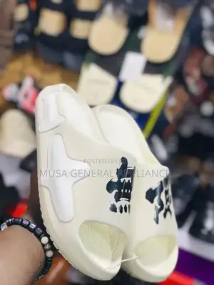 Best Sandals Sheos
