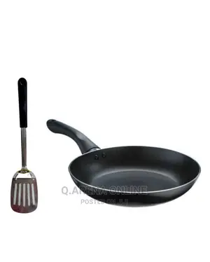 20 Cm Frying Pan and Spoon