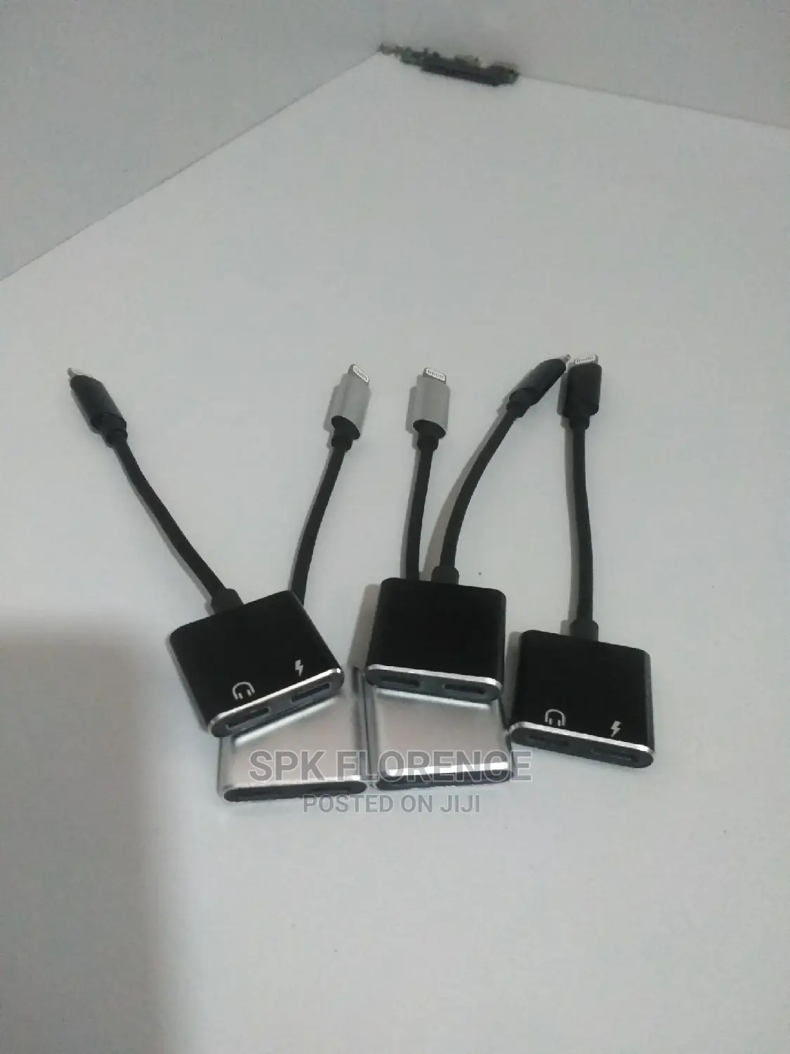 USB Type-C Female to 8- Pin Lightning Male Converter
