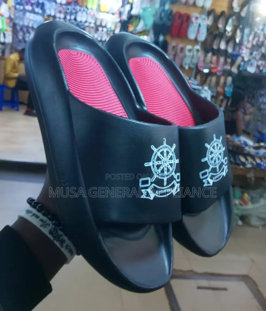 Runner Sandals