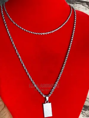 Men’S Simple Necklaces Available