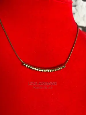 Simple Women’S Necklaces Available