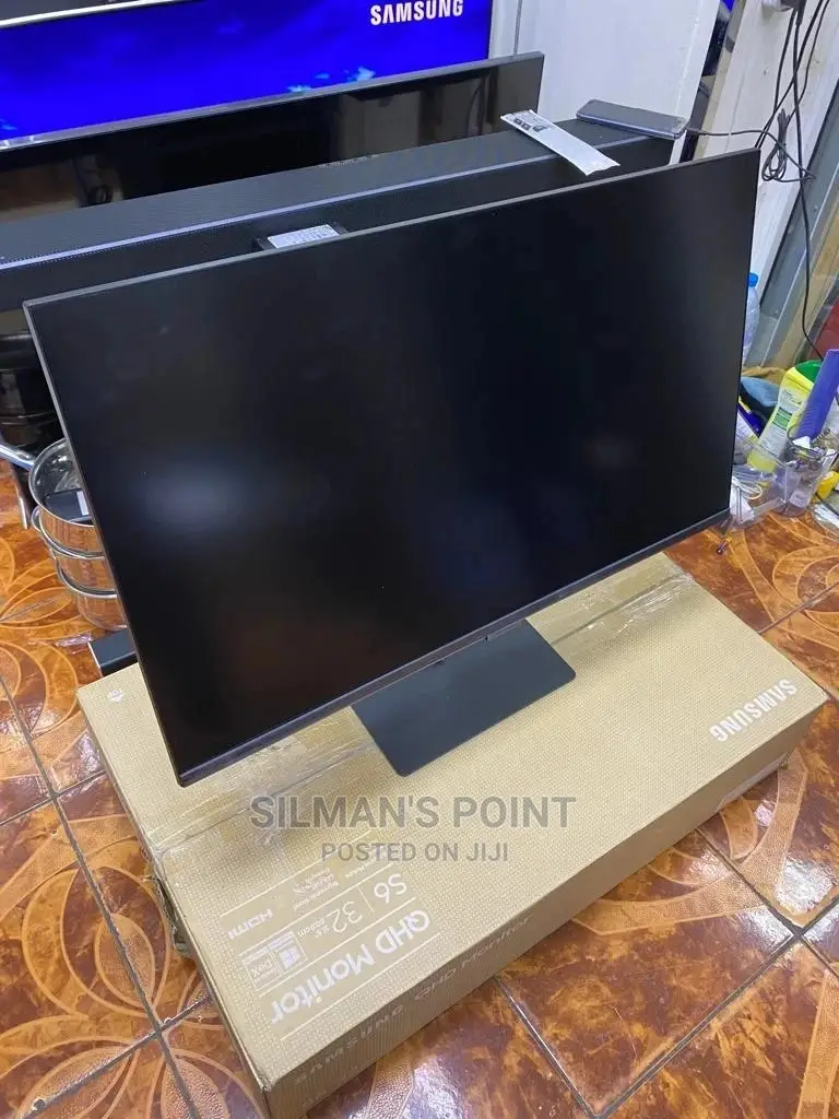 Samsung 32" S6 Smart Monitor