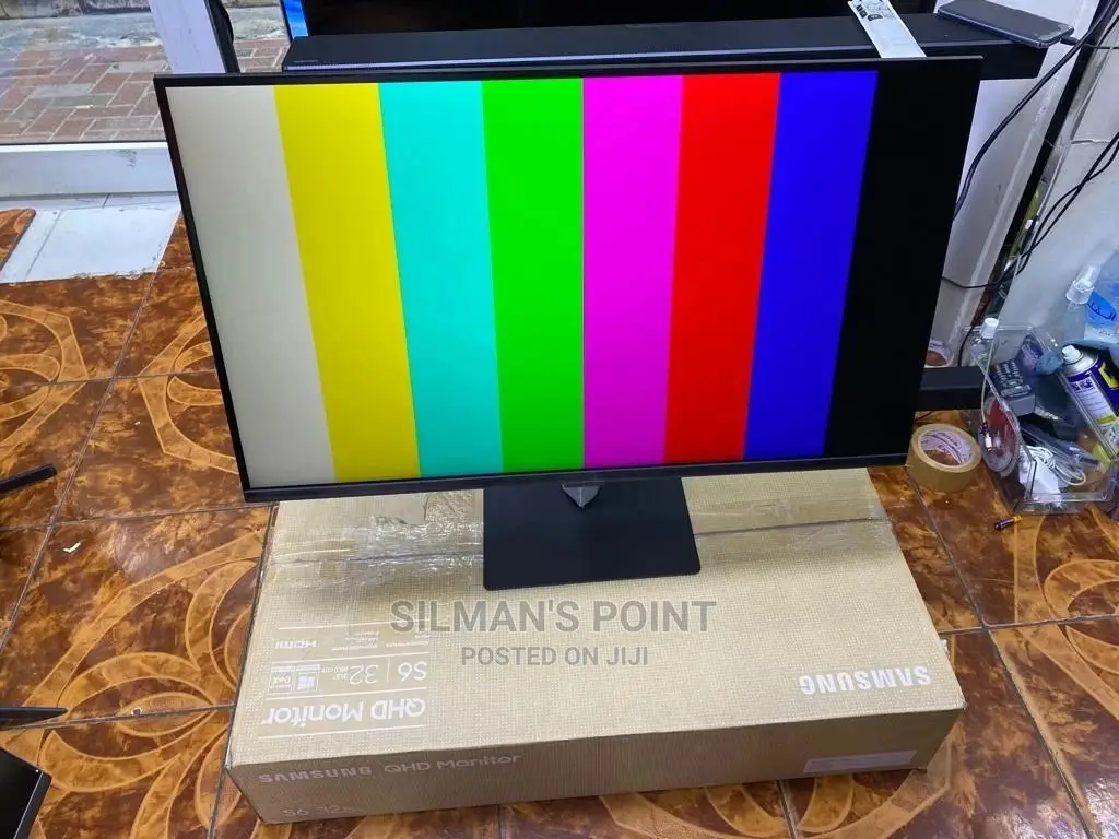 Samsung 32" S6 Smart Monitor