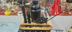 Bar Cocktail Shaker Set.