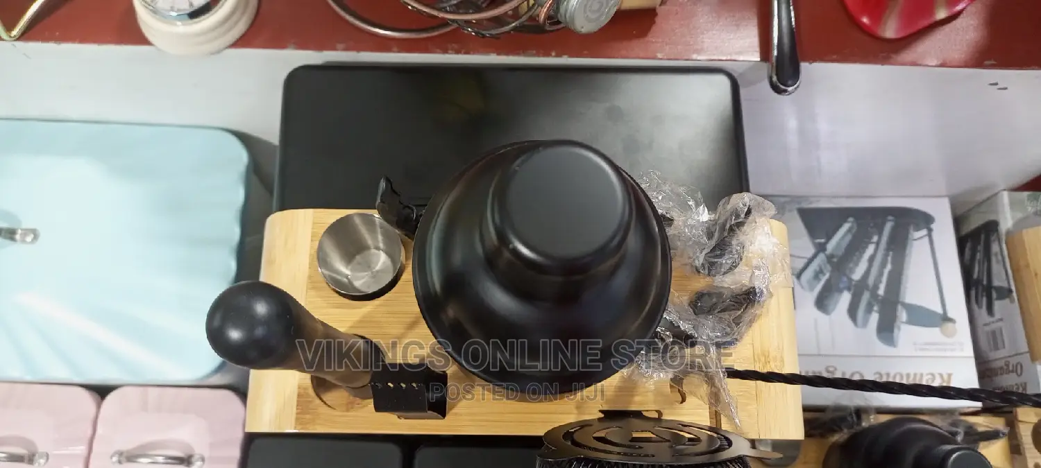 Bar Cocktail Shaker Set.