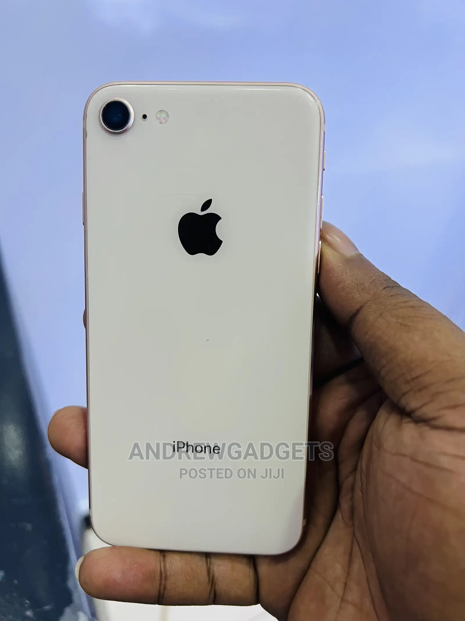 Apple iPhone 8 64 GB Gold