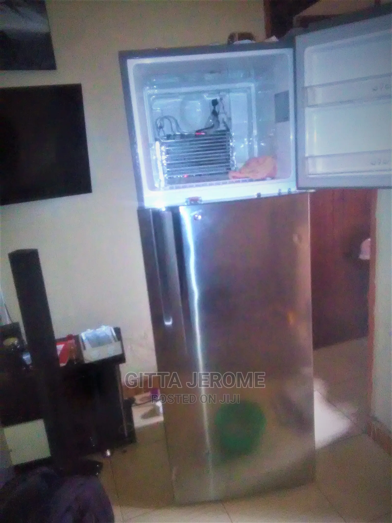 Fridge Repair Mechanic / Technician