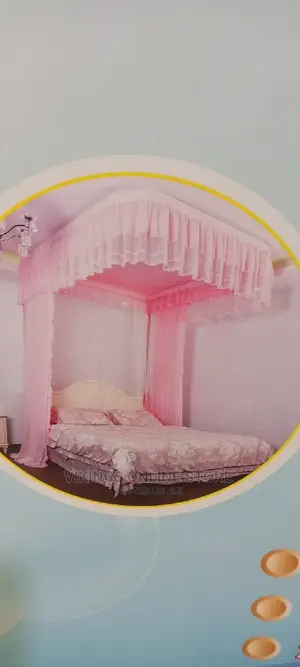 Luxurious Wall Mount Mosquito Net