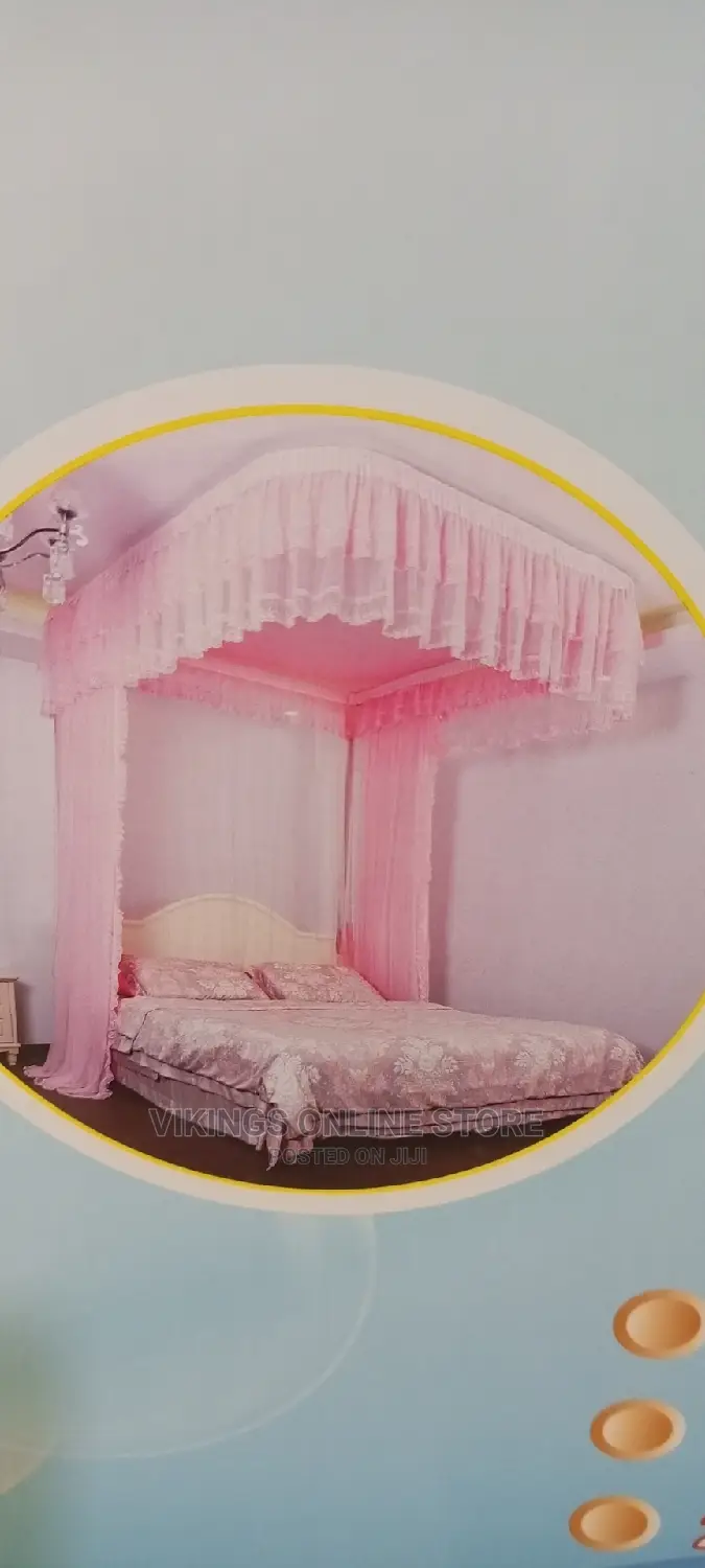 Luxurious Wall Mount Mosquito Net