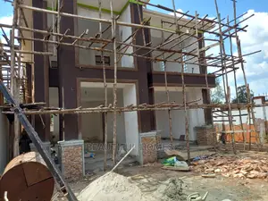 Furnished 5bdrm Duplex in Kisaasi, Central Division for Sale